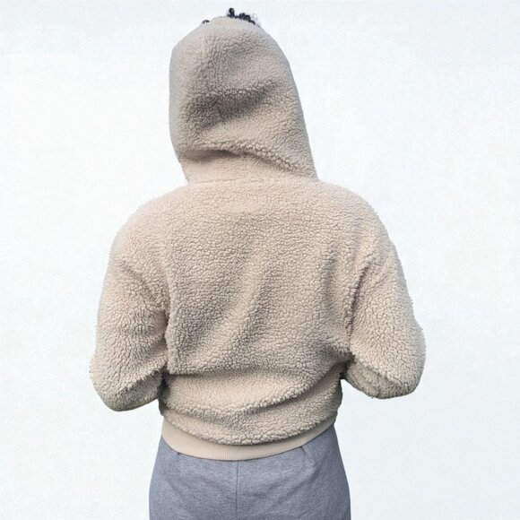 American Eagle Cozy Sherpa Hoodie With Kangaroo Pocket & Drawstrings Size XS - Picture 2 of 3